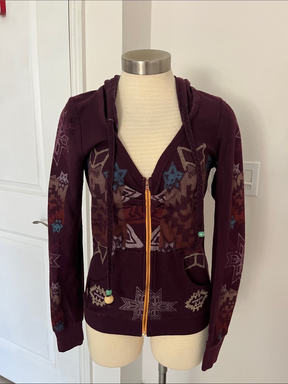 Scrapbook Plum Patterned V-Neck Zip Sweater